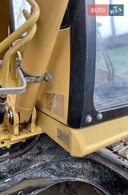 Гусеничный экскаватор Caterpillar 315 2006 в 