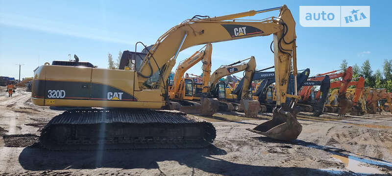Гусеничний екскаватор Caterpillar 320 2009 в Одесі