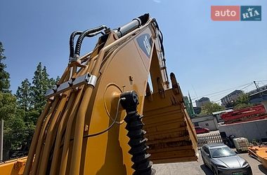 Гусеничный экскаватор Caterpillar 320 2019 в Ровно