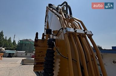Гусеничный экскаватор Caterpillar 320 2019 в Ровно