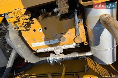 Гусеничный экскаватор Caterpillar 320 2019 в Ровно