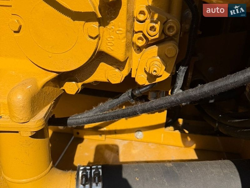 Гусеничный экскаватор Caterpillar 320 2016 в Ровно