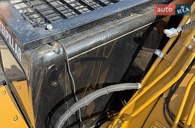 Гусеничный экскаватор Caterpillar 320 2016 в Ровно