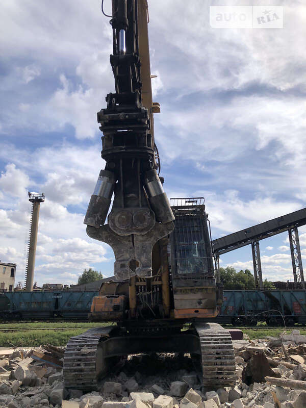 Гусеничный экскаватор Caterpillar 330 1999 в Запорожье