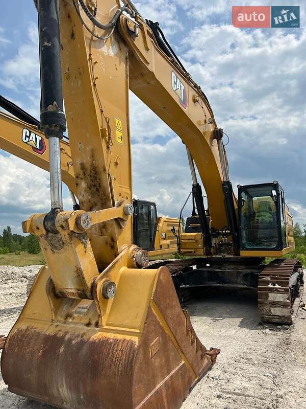 Caterpillar 349 2021