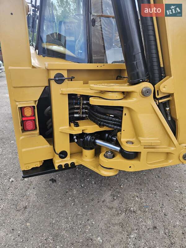 Экскаватор погрузчик Caterpillar 428 1999 в Львове