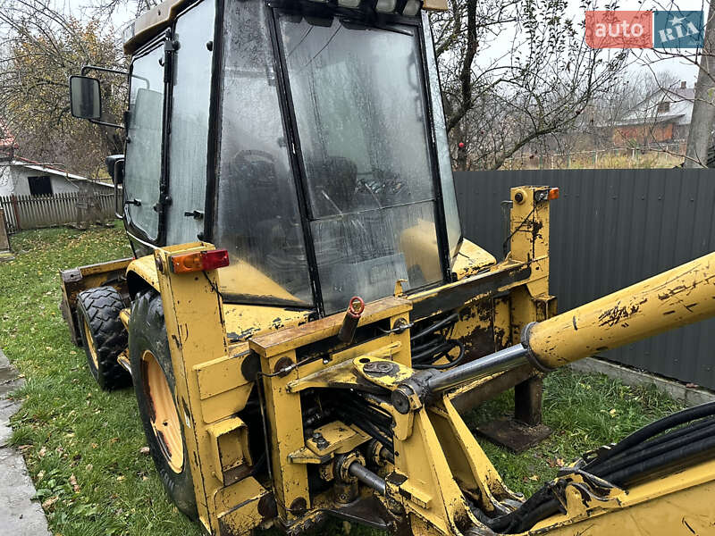 Екскаватор навантажувач Caterpillar 428 1999 в Чернівцях