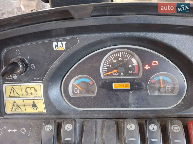 Экскаватор погрузчик Caterpillar 428 2013 в Новой Водолаге фото 3 Экскаватор погрузчик Caterpillar 428 2013 в Новой Водолаге