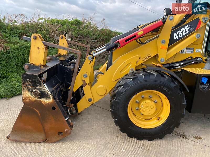 Экскаватор погрузчик Caterpillar 432 2017 в Киеве