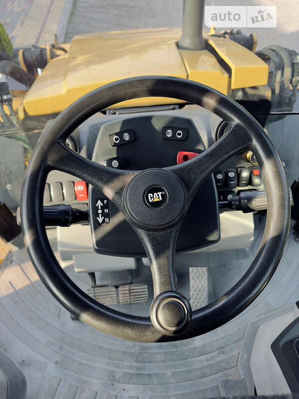 Экскаватор погрузчик Caterpillar 444 2014 в Павлограде