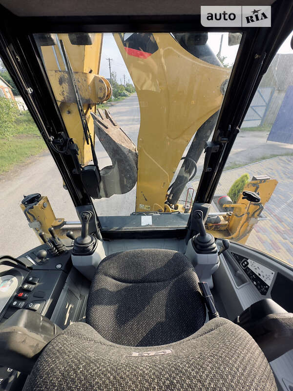 Экскаватор погрузчик Caterpillar 444 2014 в Павлограде