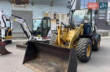Фронтальный погрузчик Caterpillar 908 2011 в Костополе