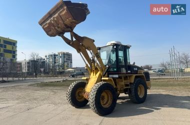 Фронтальный погрузчик Caterpillar 914 2000 в Луцке