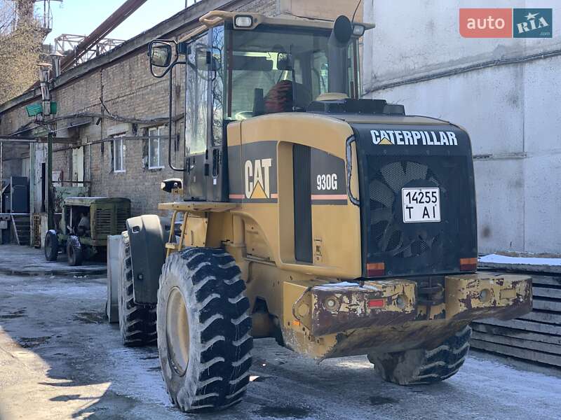 Фронтальні навантажувачі Caterpillar 930 2007 в Києві