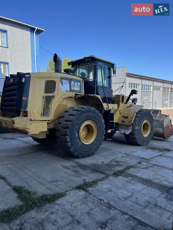 Фронтальні навантажувачі Caterpillar 966 2018 в Чернігові