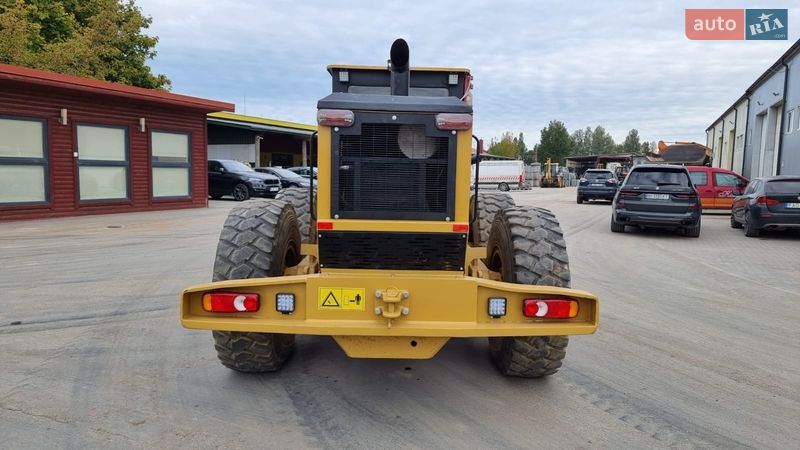 Автогрейдер Caterpillar C 2008 в Одесі