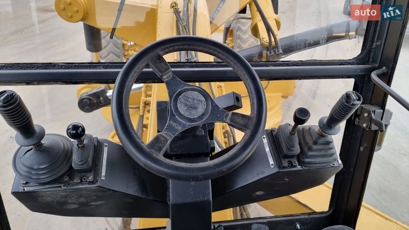 Автогрейдер Caterpillar C 2008 в Одесі