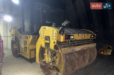 Дорожный каток Caterpillar CB 2021 в Днепре