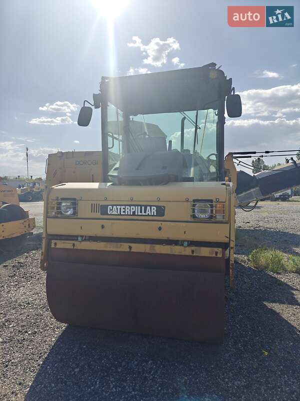 Дорожный каток Caterpillar CD 2010 в Днепре