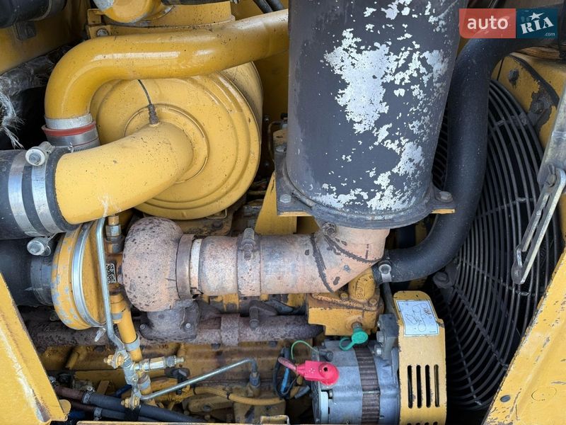 Бульдозер Caterpillar D5 LGP 2005 в Одессе