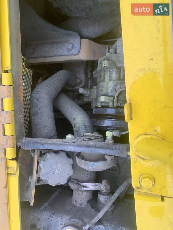 Бульдозер Caterpillar D5 2007 в Кривом Роге