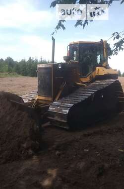 Бульдозер Caterpillar D6M 2000 в Киеве