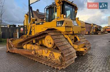 Бульдозер Caterpillar D6T 2011 в 