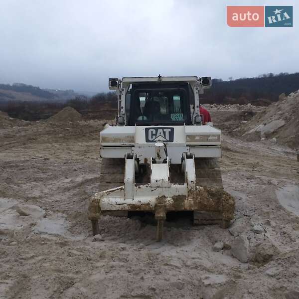 Бульдозер Caterpillar D6T 2009 в 