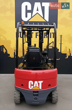 Вилочний навантажувач Caterpillar EP 2007 в Києві