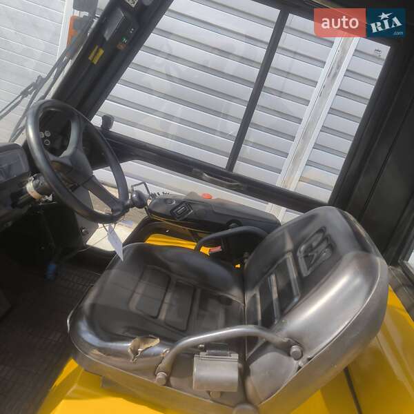 Вилочний навантажувач Caterpillar GP 2008 в Пустомитах