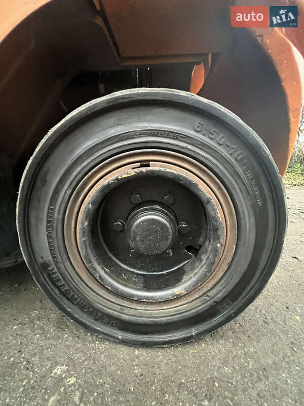 Вилочный погрузчик Caterpillar GP 2017 в Тернополе