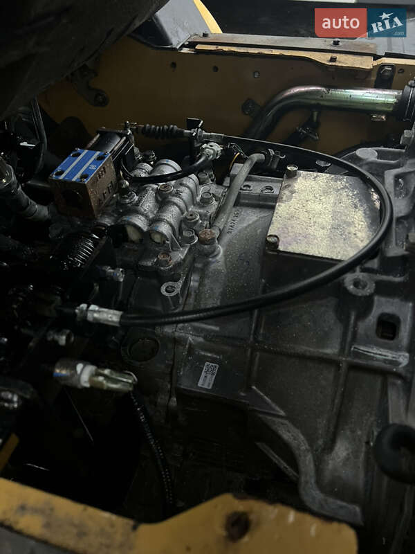 Вилочный погрузчик Caterpillar GP 2017 в Тернополе