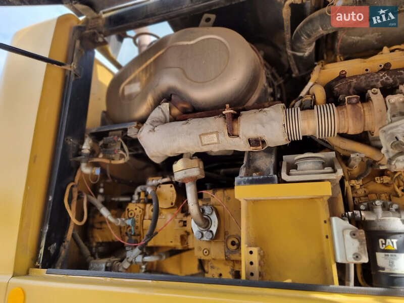 Экскаватор погрузчик Caterpillar MH 3022 2018 в Одессе