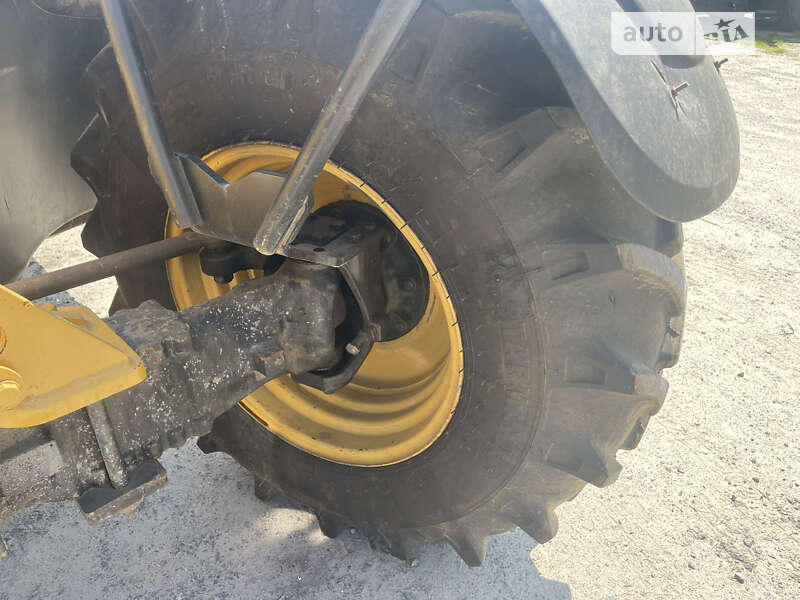 Телескопический погрузчик Caterpillar TH 414 2012 в Киеве