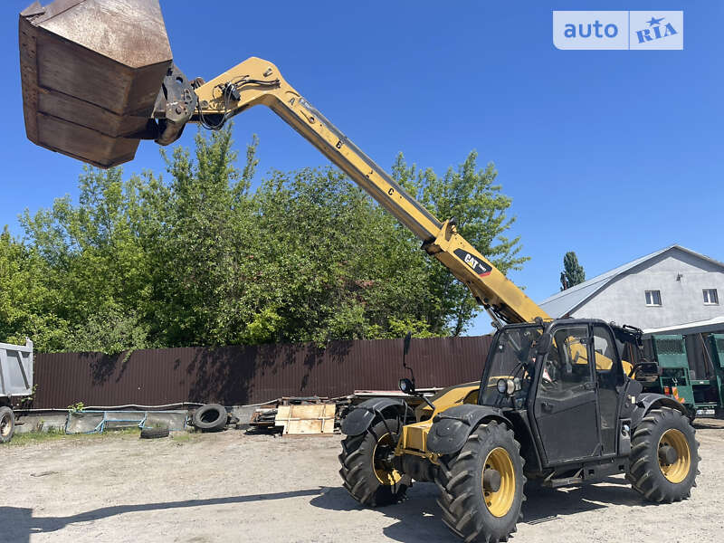 Телескопический погрузчик Caterpillar TH 414 2012 в Киеве