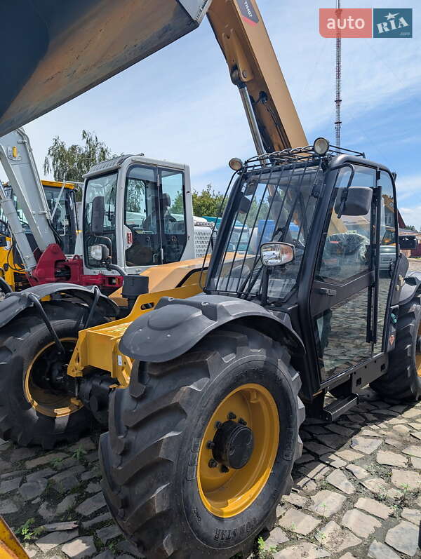 Caterpillar TH 2009