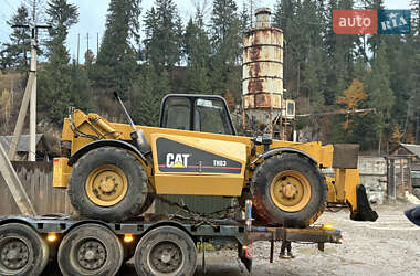 Телескопический погрузчик Caterpillar TH 2002 в Львове