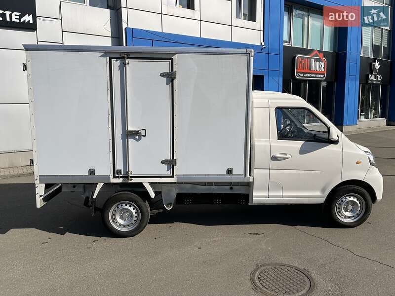 Вантажний фургон Cenntro Logistar 200 2021 в Києві