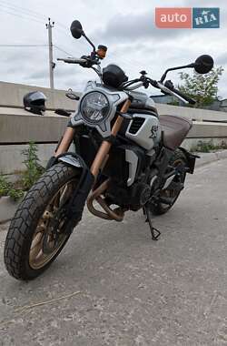 Кафе рейсер CFMOTO 700 C-LX Heritage 2021 в Києві