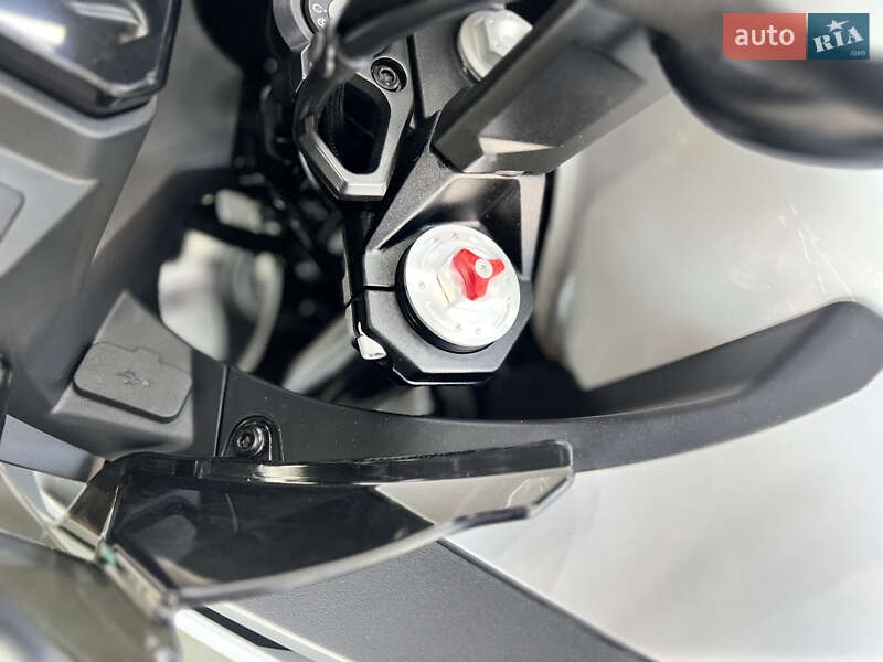 Мотоцикл Круизер CFMOTO 700MT 2025 в Киеве