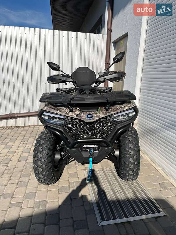 Квадроцикл спортивний CFMOTO CForce 520L 2025 в 