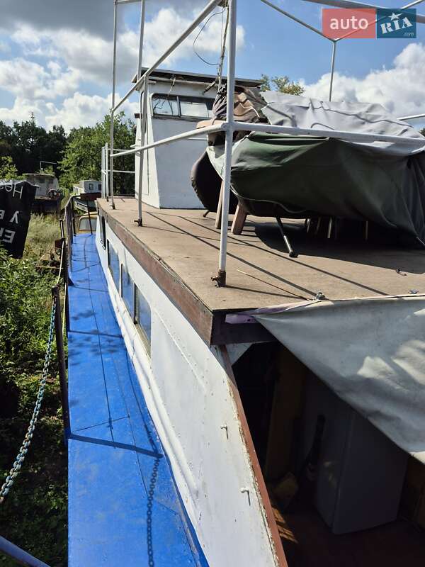 Катер Чайка МЛ 20 2005 в Києві