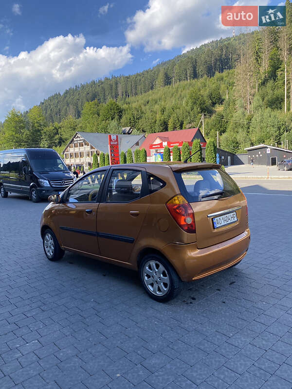 Хэтчбек Chana Benni 2008 в Межгорье фото 2 Хэтчбек Chana Benni 2008 в Межгорье