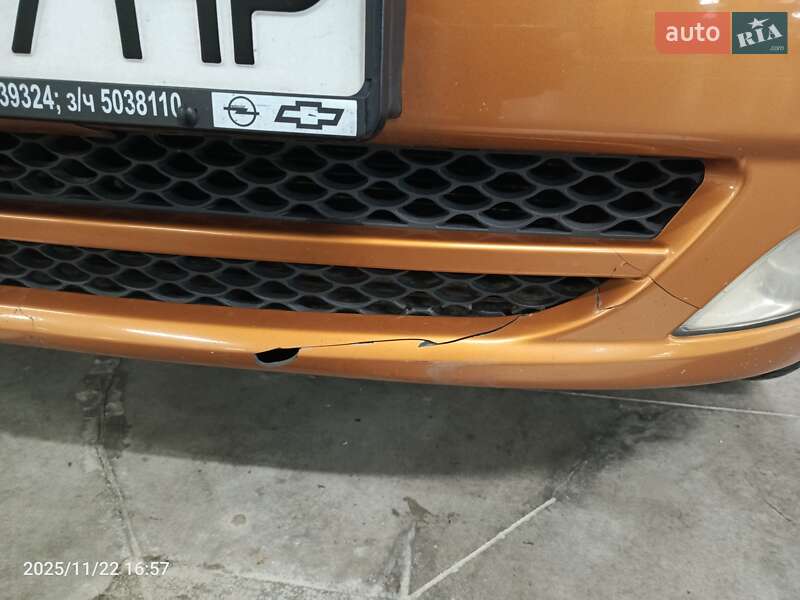 Хетчбек Chana Benni 2008 в Ужгороді