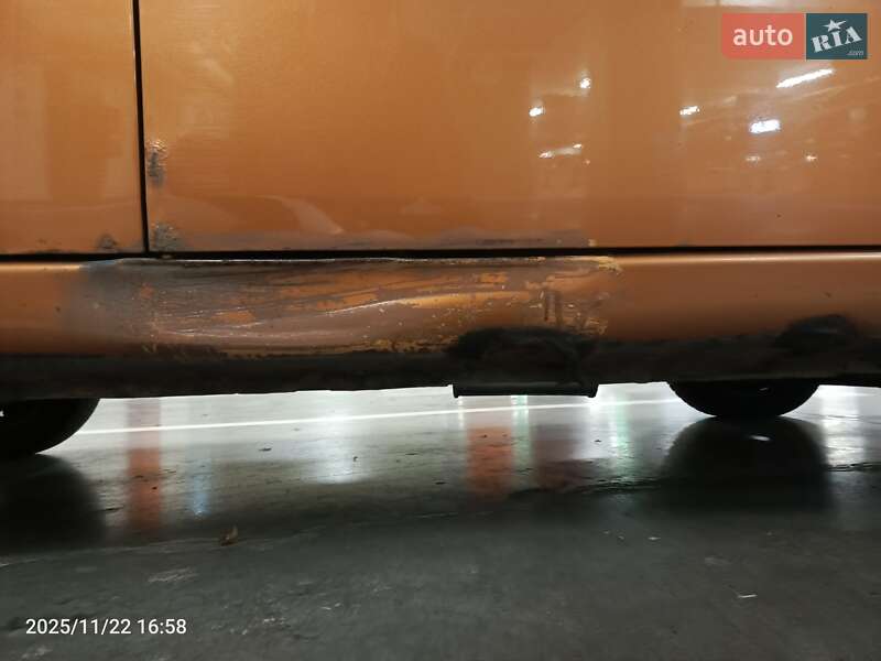 Хетчбек Chana Benni 2008 в Ужгороді