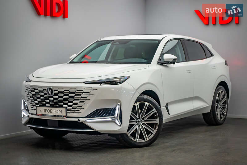 AUTO.RIA – Легковые Чанган бу в Киеве: купить Легковой