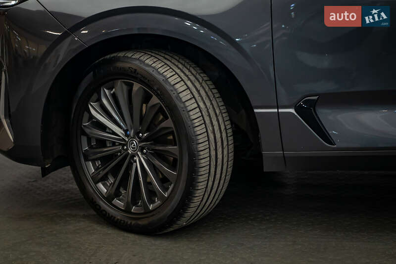 Позашляховик / Кросовер Changan Uni-K 2023 в Києві фото 9 Позашляховик / Кросовер Changan Uni-K 2023 в Києві