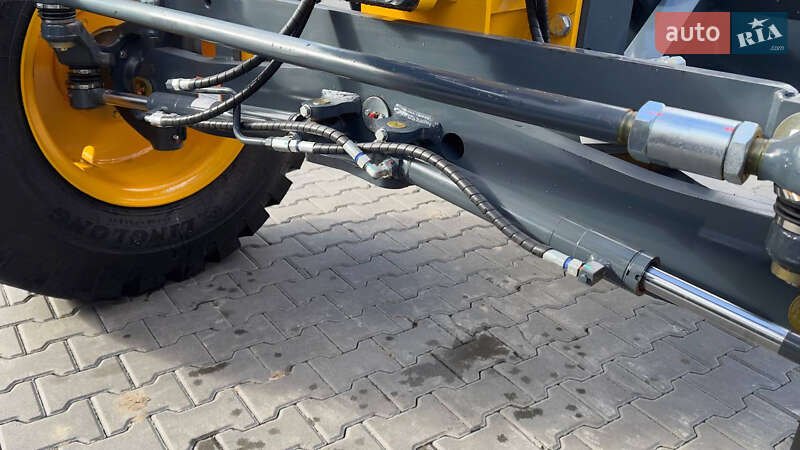 Автогрейдер Changlin PY 2025 в Житомире