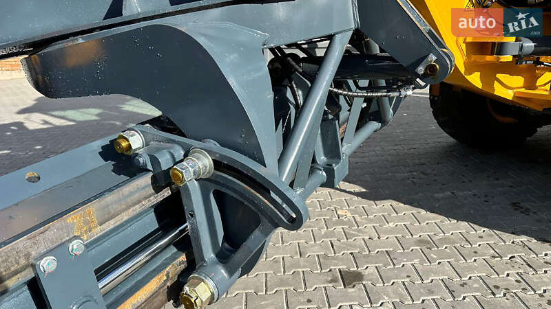 Автогрейдер Changlin PY 2025 в Житомире