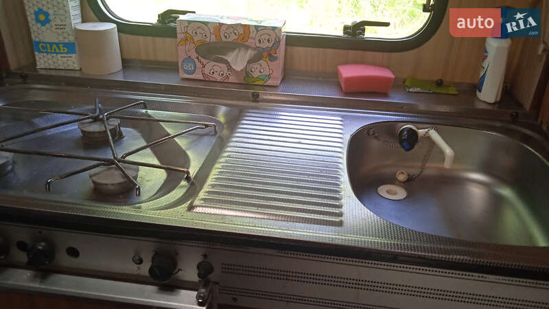 Прицеп дача Chateau 380 1983 в Олевске фото 10 Прицеп дача Chateau 380 1983 в Олевске